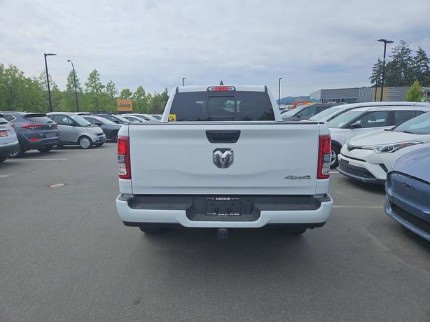 2023 RAM 1500 Tradesman 4x4 Crew Cab 5'7 Box | No Accidents | One Owner | Low KM image 5