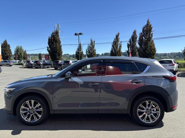 2021 Mazda CX-5 Signature image 4