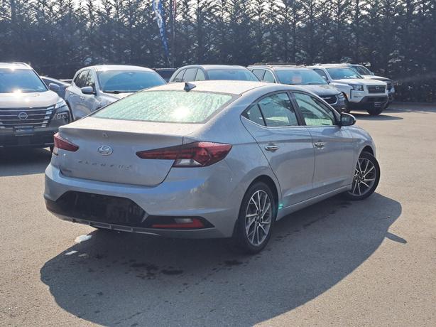 2020 Hyundai Elantra - Heated Seats, Heated Wheel, Moonroof image 6