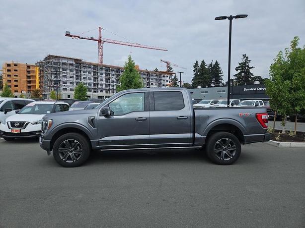 2023 Ford F-150 Lariat 4x4 Supercrew | Bluetooth Connectivity | Cruise Control! image 3