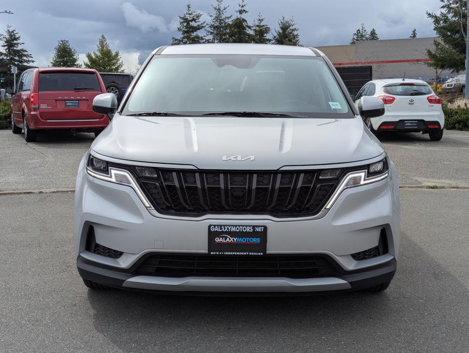 2023 Kia Carnival LX - No Accidents, Rear A/C Controls display photo