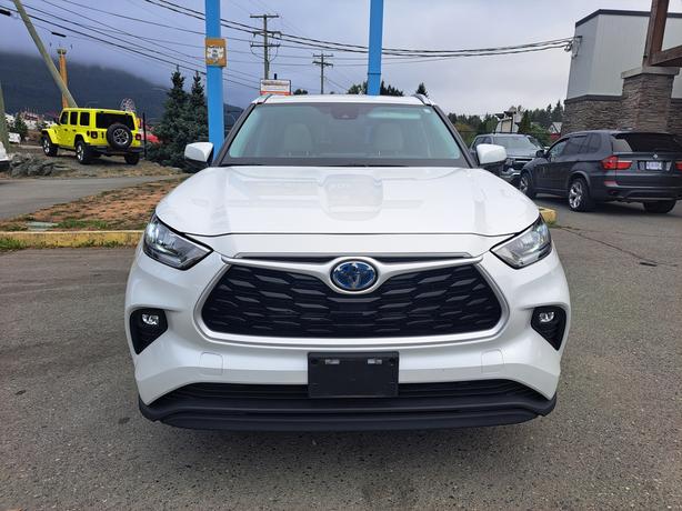 2023 Toyota Highlander Hybrid XLE AWD - Heated Seats, Moonroof image 3
