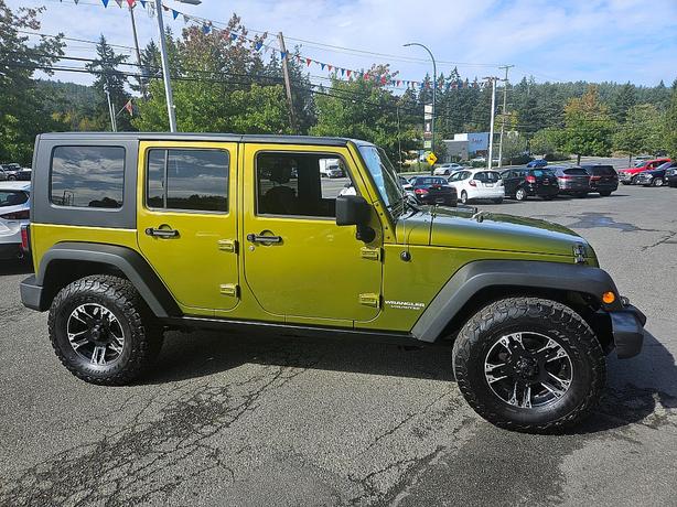 2008 Jeep  Wrangler Unlimited Rubicon image 3