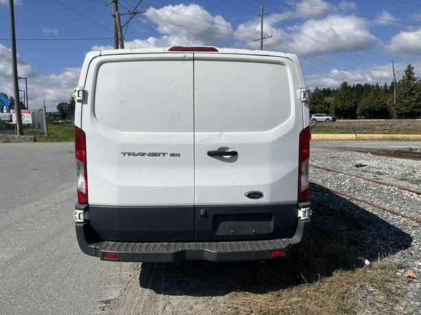 2017 Ford Transit 150 Van Low Roof 130-inches Wheel Base Cargo Van image 4