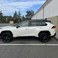 2021 Toyota RAV4 thumbnail image 4