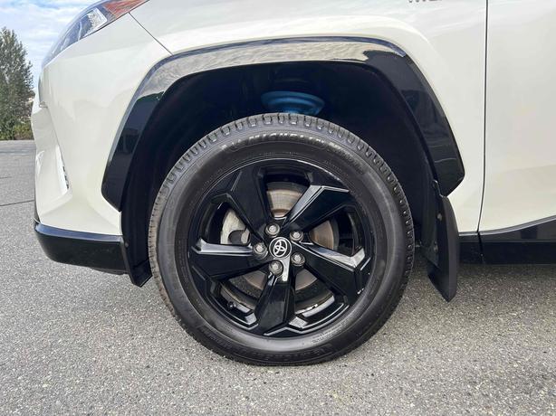 2021 Toyota RAV4 image 7