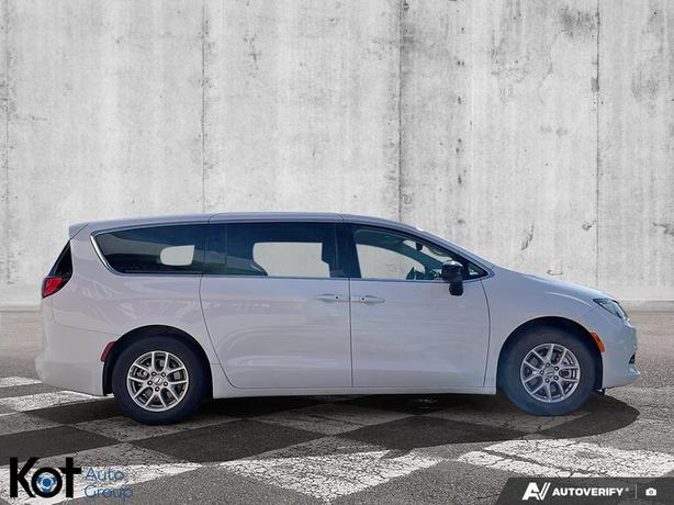 2024 Chrysler Grand Caravan SXT | Remote Start | Power Liftgate | Stow 'n Go Sea image 4