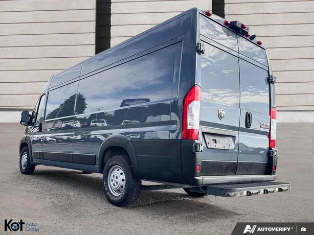2022 RAM PROMASTER CARGO VAN image 4