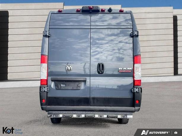 2022 RAM PROMASTER CARGO VAN image 5