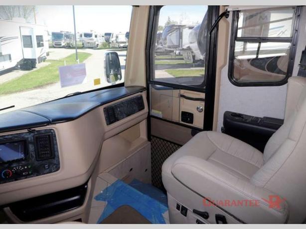 Used 2013 Holiday Rambler Endeavor 43DFT image 8