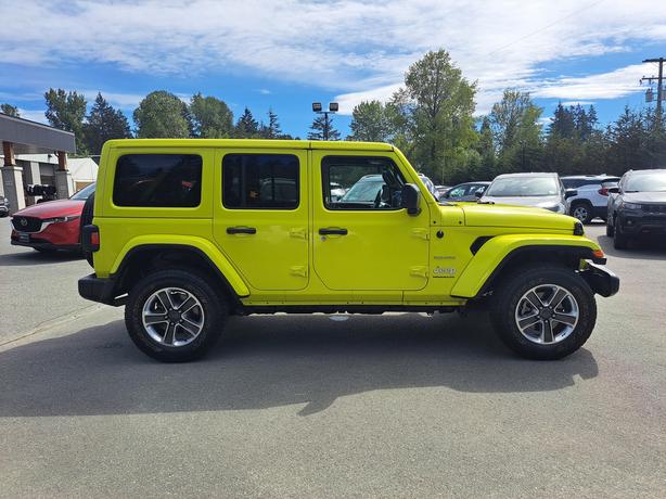 2023 Jeep Wrangler Sahara - 4WD, Navigation image 5