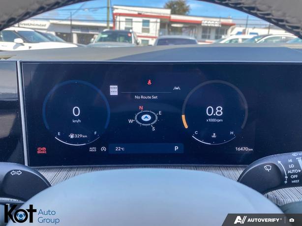 2024 Hyundai Santa Fe Ultimate Calligraphy PANORAMIC SUNROOF! TOW HITCH! FULLY L image 8