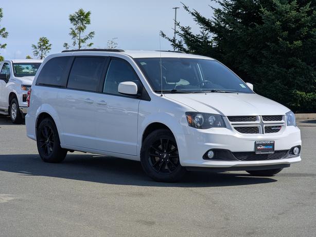 2019 Dodge Grand Caravan GT - Power Doors, Heated Seats, DVD Player image 4