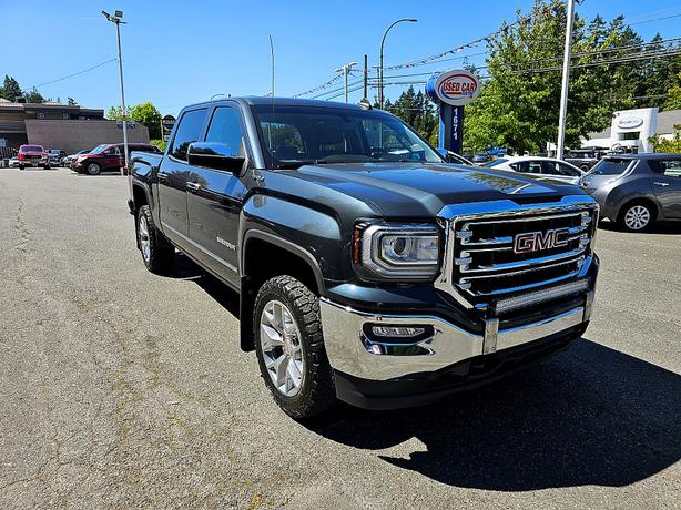 2018 GMC  Sierra 1500 SLT image 1