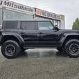 2023 Ford Bronco thumbnail image 4