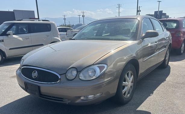2006 Buick Allure CX image 1