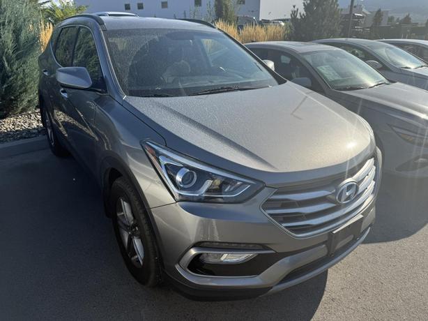 2017 Hyundai Santa Fe Sport Base image 1