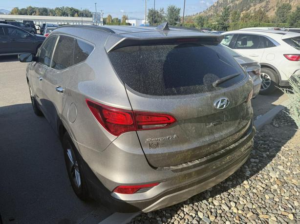 2017 Hyundai Santa Fe Sport Base image 3