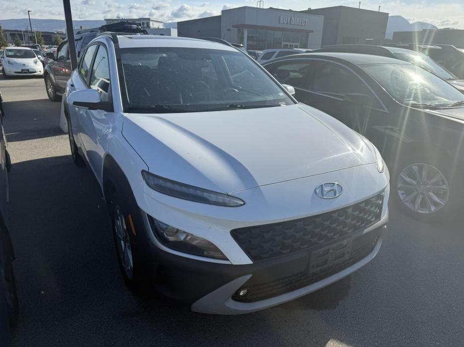 2022 Hyundai Kona Preferred Edition display photo