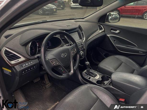 2019 Hyundai Santa Fe XL Luxury TOW HITCH! PANORAMIC SUNROOF! LEATHER INTERIOR! image 6