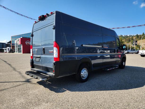 2022 RAM ProMaster Cargo Van 159" WB EXT | Power Mirrors | Cruise Control | Blin image 3