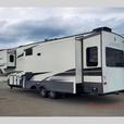 Used 2022 Keystone RV Alpine 3220RL thumbnail image 7