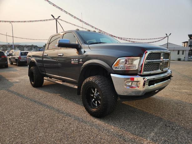 2015 RAM 3500 Laramie | 6.7L Cummins Turbo Diesel | Class V Hitch receiver | Hea image 2
