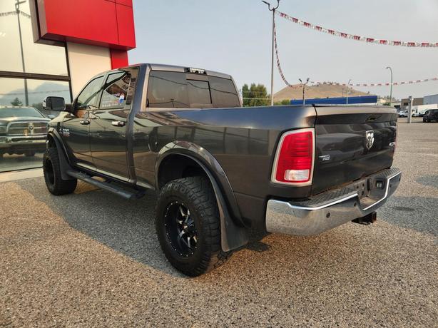 2015 RAM 3500 Laramie | 6.7L Cummins Turbo Diesel | Class V Hitch receiver | Hea image 4