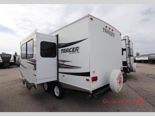 Used 2012 Prime Time RV Tracer 230FBS image 4