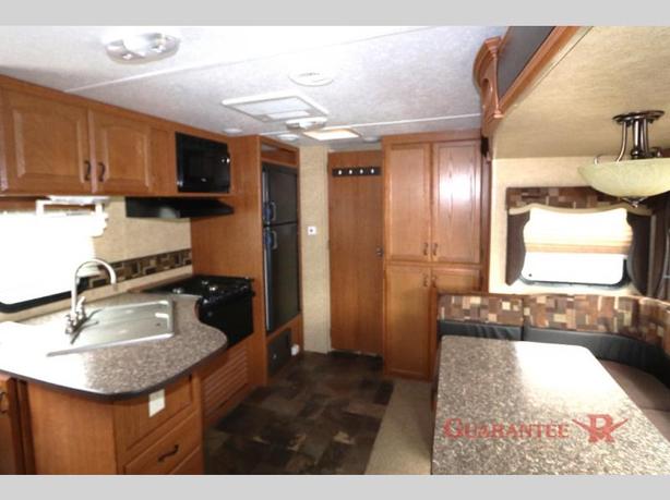 Used 2012 Prime Time RV Tracer 230FBS image 8