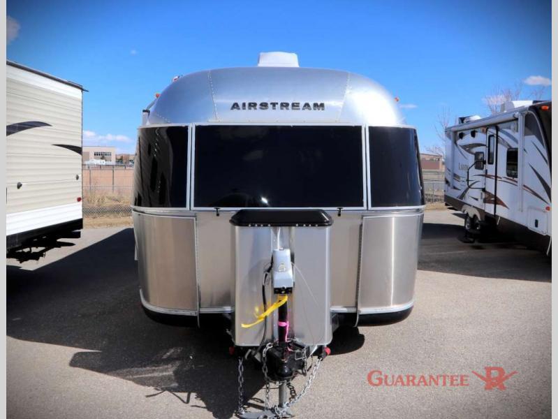 Used 2017 Airstream Classic 30 display photo
