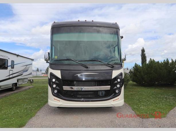 Used 2021 Jayco Entegra Vision EX34B image 2