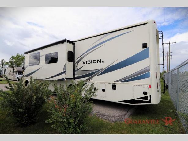Used 2021 Jayco Entegra Vision EX34B image 4