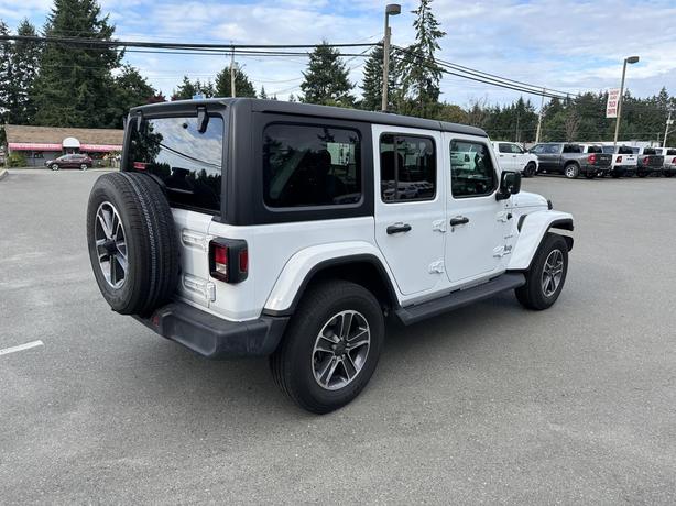 2023 Jeep Wrangler Sahara image 5