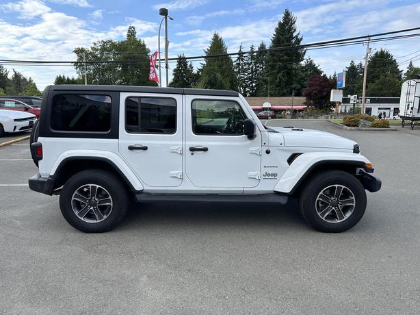 2023 Jeep Wrangler Sahara image 6