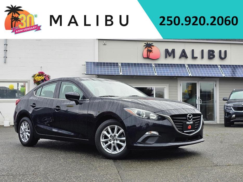2016 Mazda3 4dr Sdn Man GS display photo