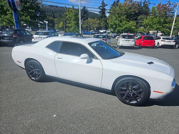 2019 Dodge  Challenger SXT image 1