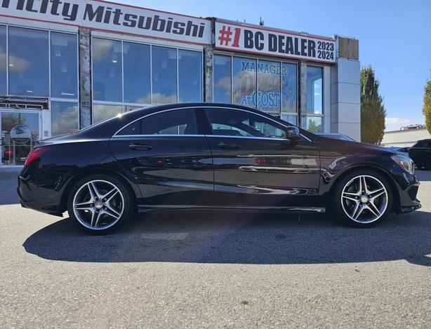2015 Mercedes-Benz CLA-Class 4dr Sdn CLA 250 4MATIC image 4