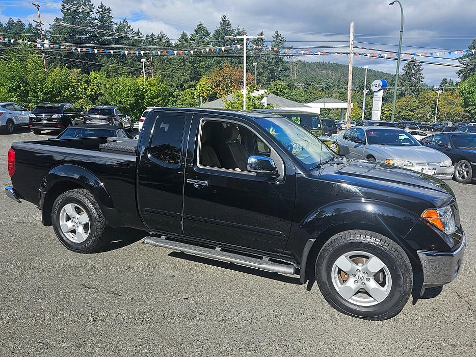 2005 Nissan  Frontier LE display photo