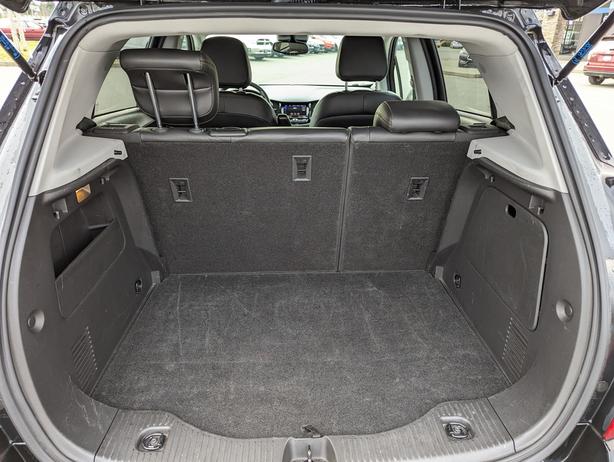 2021 Chevrolet Trax LT - AWD, No Accidents, Heated Seats image 8