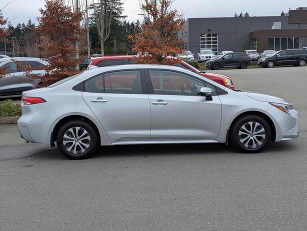 2023 Toyota Corolla Hybrid LE - No Accidents, Heated Seats, Hybrid image 5