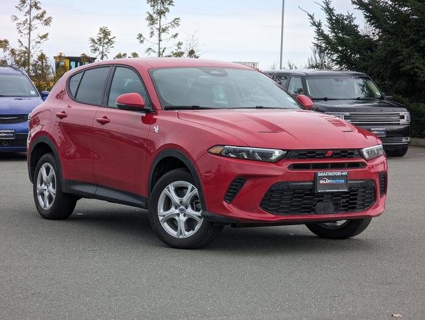 2023 Dodge Hornet GT - AWD, No Accidents, Heated Seats image 4