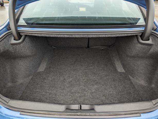 2023 Dodge Charger SXT - AWD, No Accidents, Heated Seats, NAV image 8