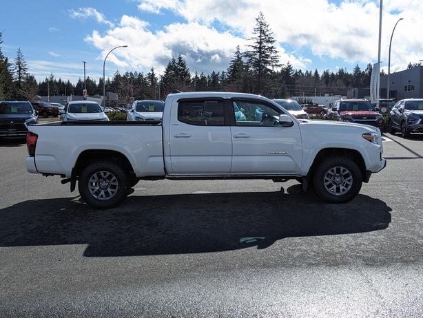 2019 Toyota Tacoma SR5 - 3.5L V6, Double Cab, 6' Box, 4x4 image 5