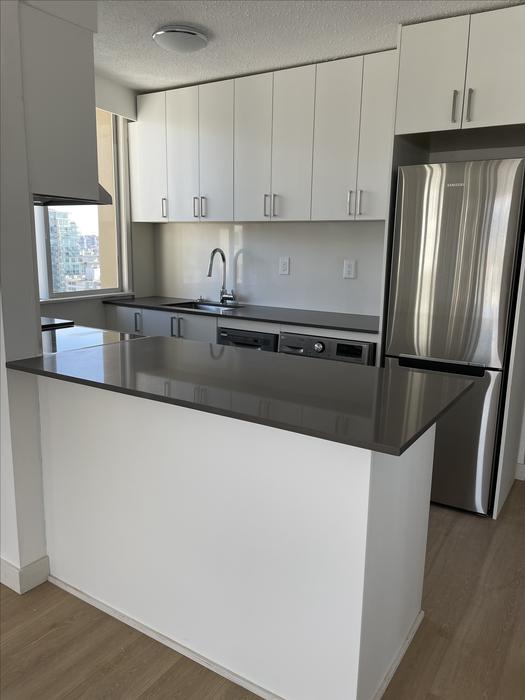 1 bedroom West End for $2400- English Bay display photo