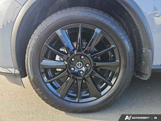 2021 Nissan Murano AWD SL | Back-Up Camera | No Reported Accidents! image 6