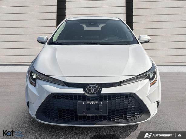 2022 Toyota Corolla LE image 2