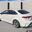 2022 Toyota Corolla LE thumbnail image 4
