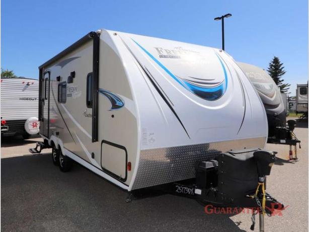 Used 2019 Coachmen RV Freedom Express Ultra Lite 204RD image 1