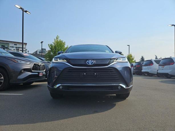 2024 Toyota Venza Limited AWD | One Owner | No Reported Accidents! image 2